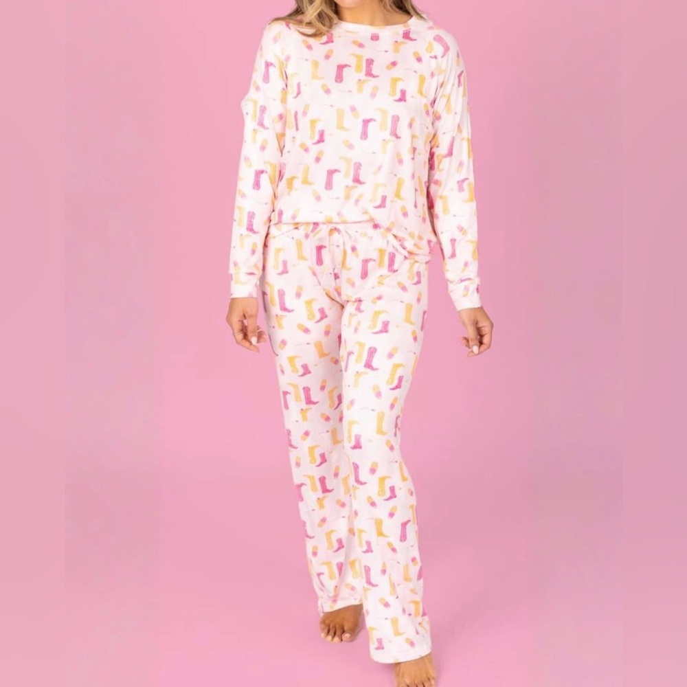 Mary Square Luxury Boutique Pajama Set, Size 2X, New with Tags - Picture 3 of 3